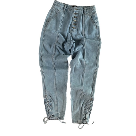 MISSGUIDED Riot High Rise Mom Jeans Size 4 - Picture 1 of 6